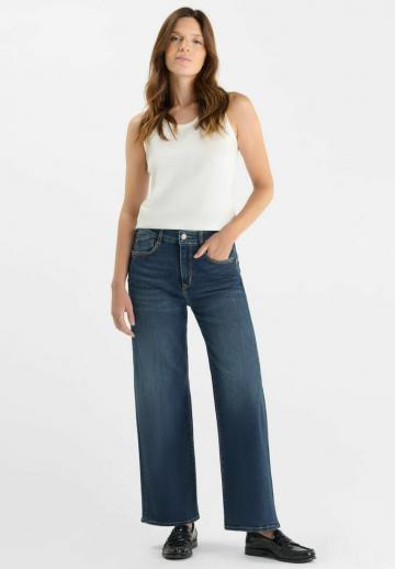 Свободные джинсы