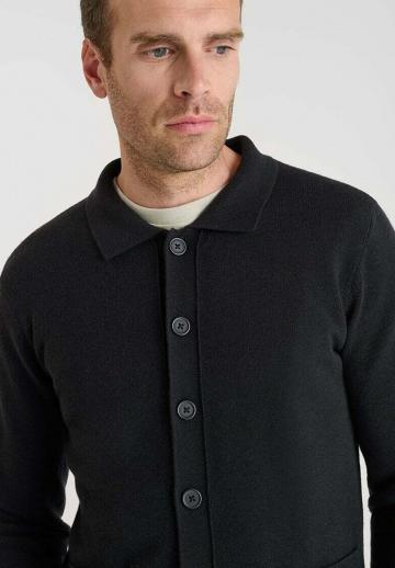 Вязаная кофта