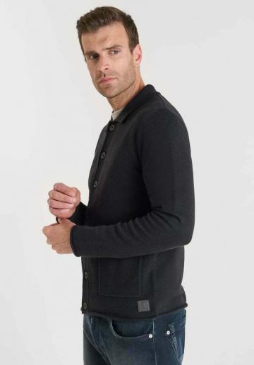 Вязаная кофта