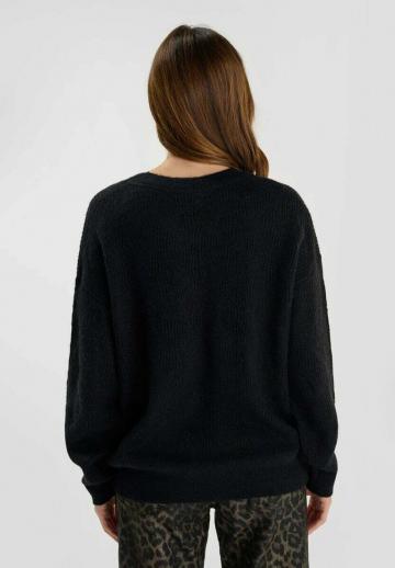 Длинный пуловер