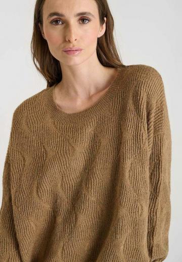 Длинный пуловер