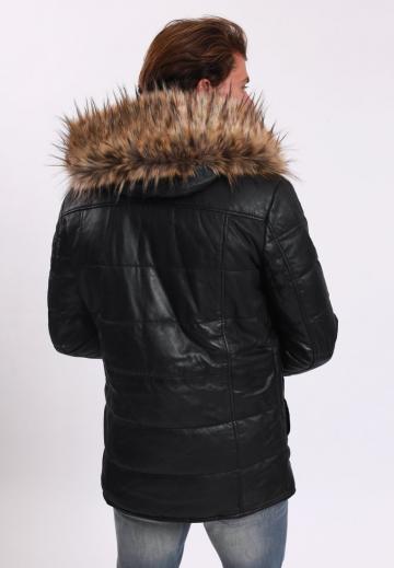Кожаная куртка
