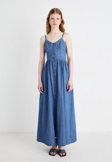 Летнее платье