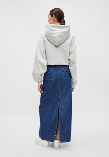 Юбка с накладными карманами