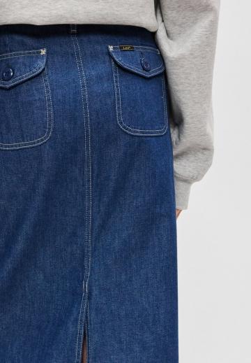 Юбка с накладными карманами