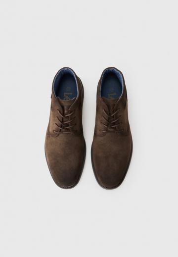 Ботинки на шнуровке