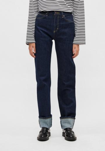 Прямые джинсы