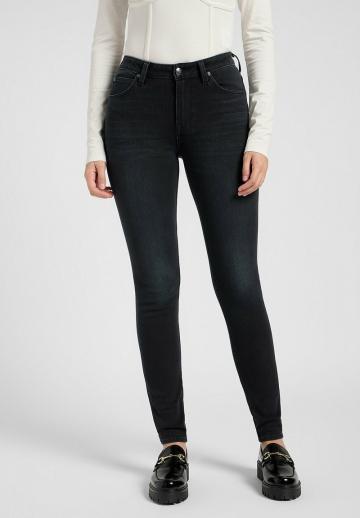 Узкие джинсы