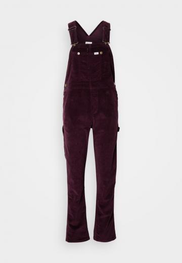 Джинсовый комбинезон