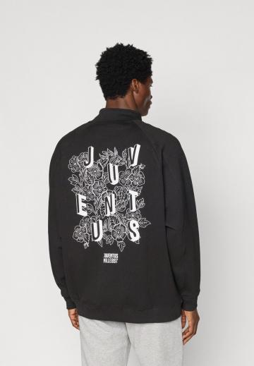 Спортивная кофта