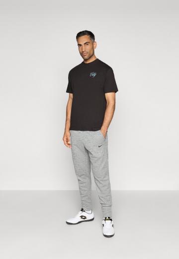 Спортивная форма