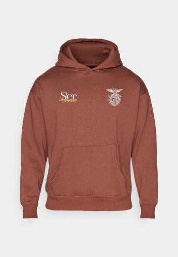 Спортивная кофта