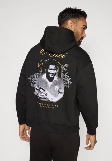 Спортивная кофта