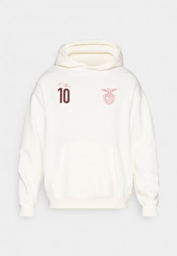 Спортивная кофта