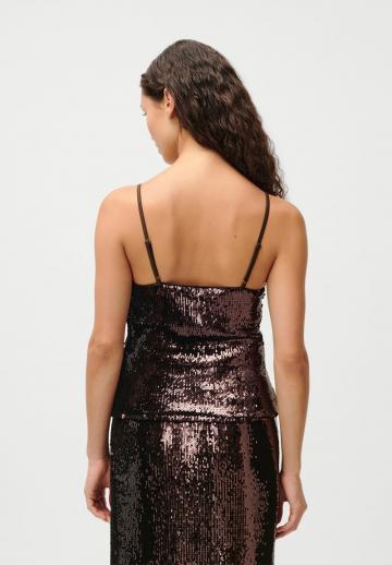 Топ на бретельках