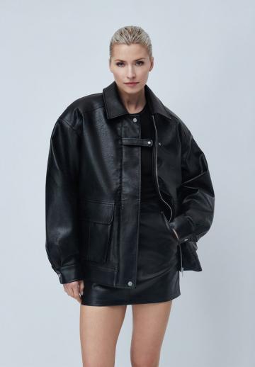 Кожаная куртка