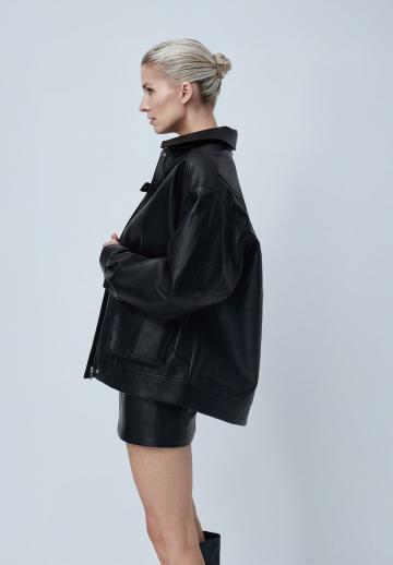 Кожаная куртка