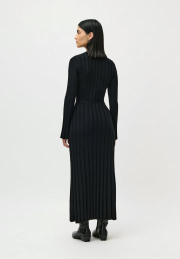 Длинное платье