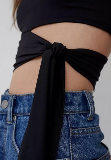 Блузка без рукавов