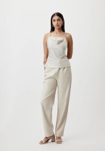 Топ на бретельках