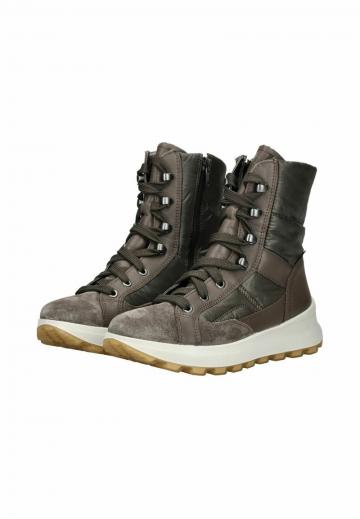 Сапожки на танкетке