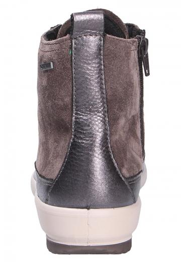 Ботинки на шнуровке