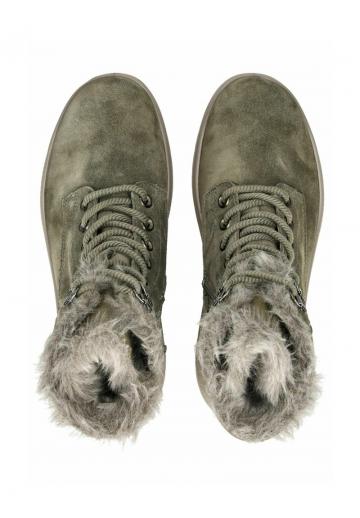 Широкие сапоги