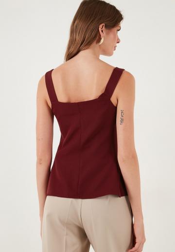 Блузка без рукавов