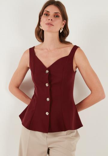 Блузка без рукавов