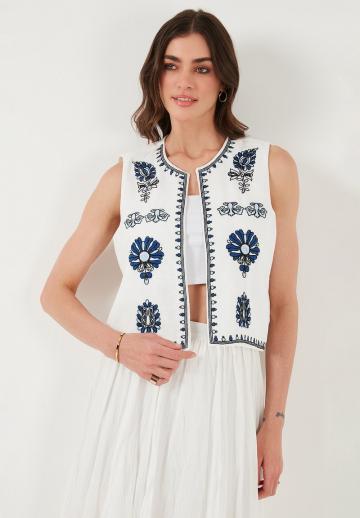 Джинсовая жилетка