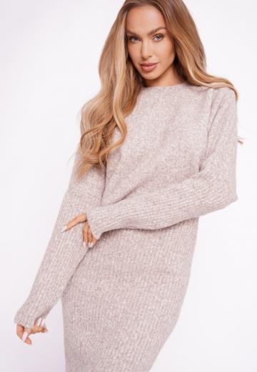 Вязаное платье