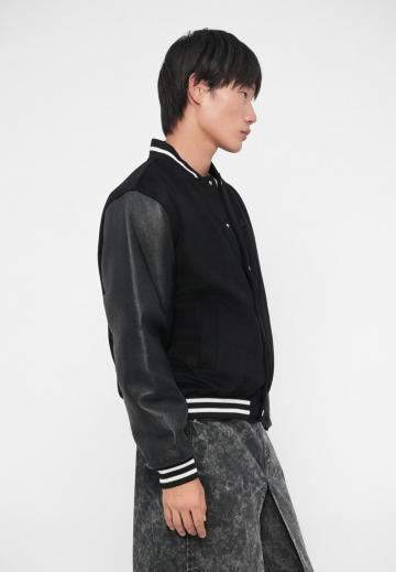 Куртка бомбер