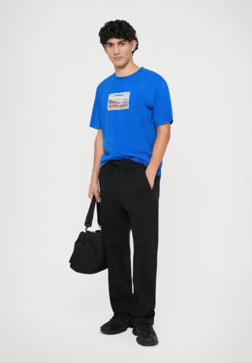 Спортивные штаны