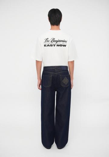 Прямые джинсы