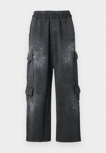 Спортивные штаны