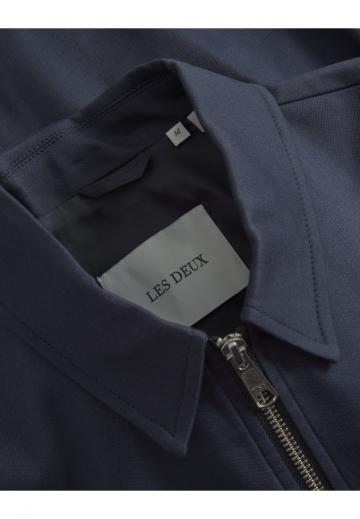 Куртка-дождевик