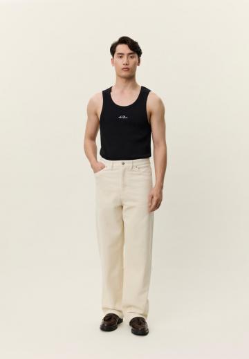 Прямые джинсы