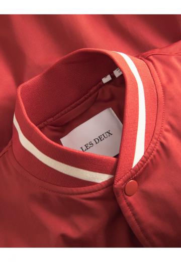 Куртка бомбер