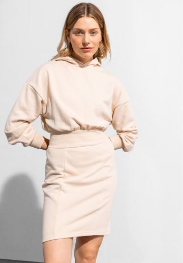 Короткое платье