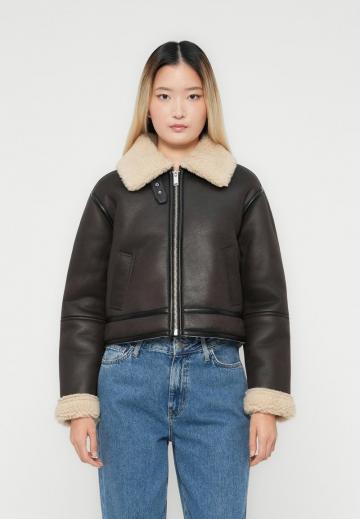 Кожаная куртка