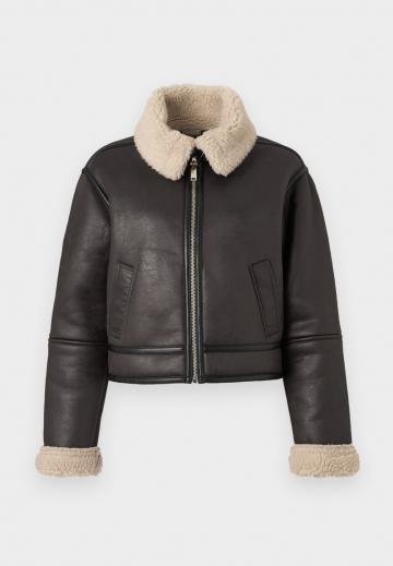 Кожаная куртка