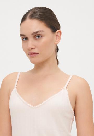 Топ на бретельках