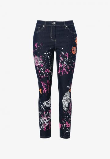 Узкие джинсы