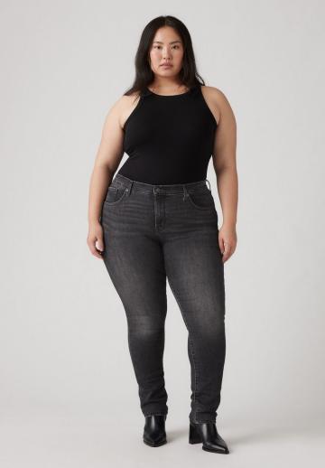 Короткие джинсы