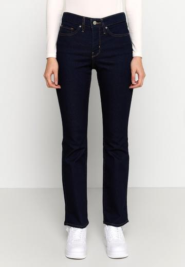 Клешеные брюки