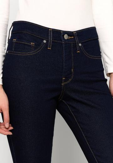 Клешеные брюки