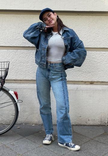 Прямые джинсы