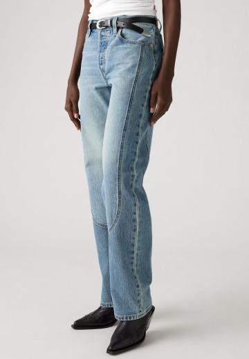 Прямые джинсы