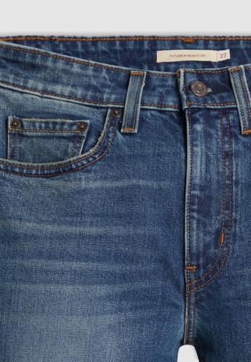 Клешеные брюки