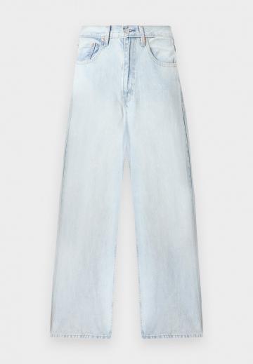 Свободные джинсы